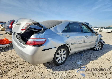 2009 Toyota Camry Hybrid z USA, uszkodzony, nr VIN 4T1BB46KX9U096871